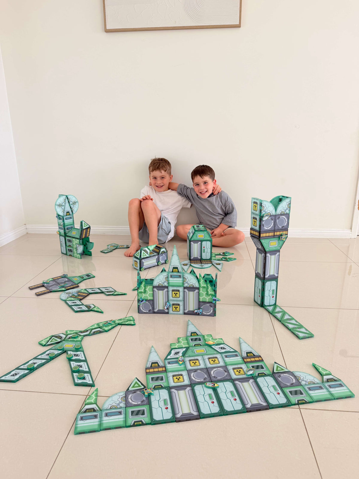 Galaxy Builder Magnetic Tiles